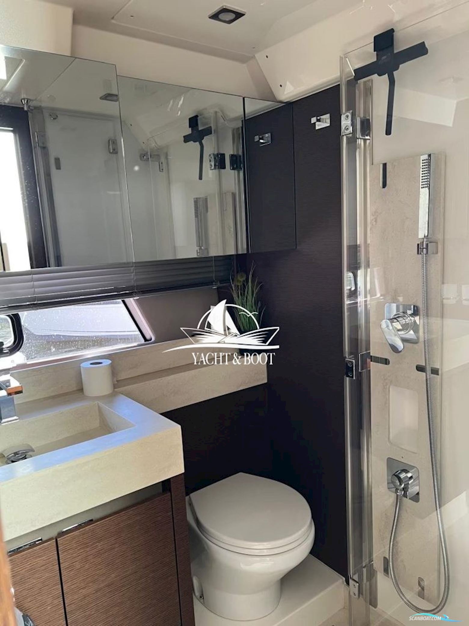 Prestige Yachts 520 S