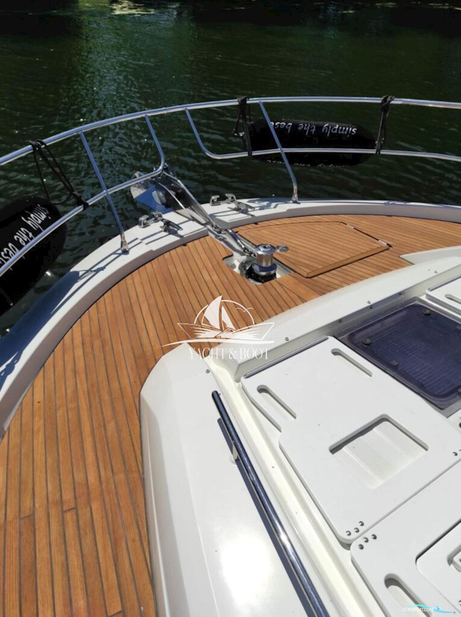 Prestige Yachts 520 S