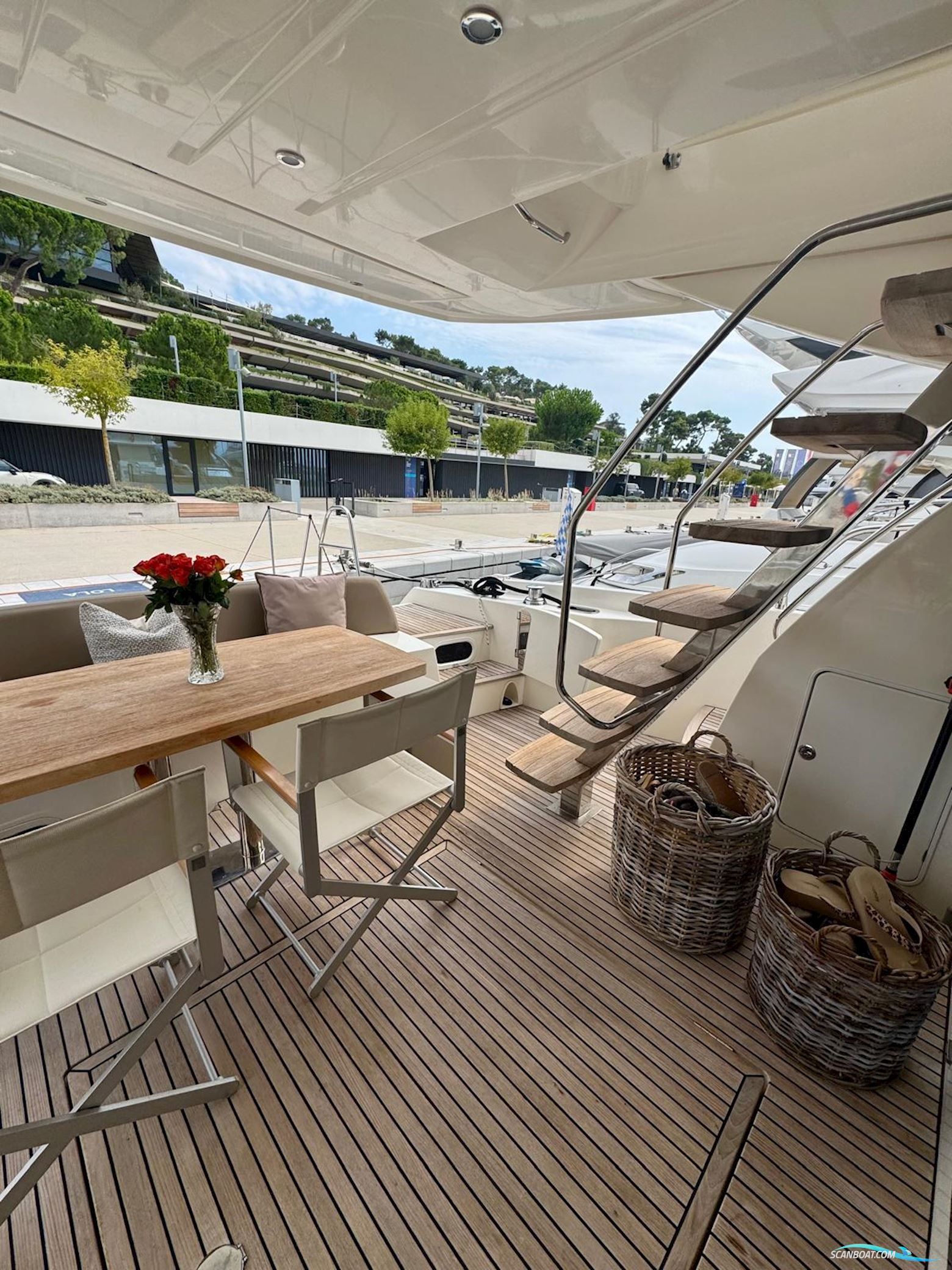 Prestige Yachts 60 Fly