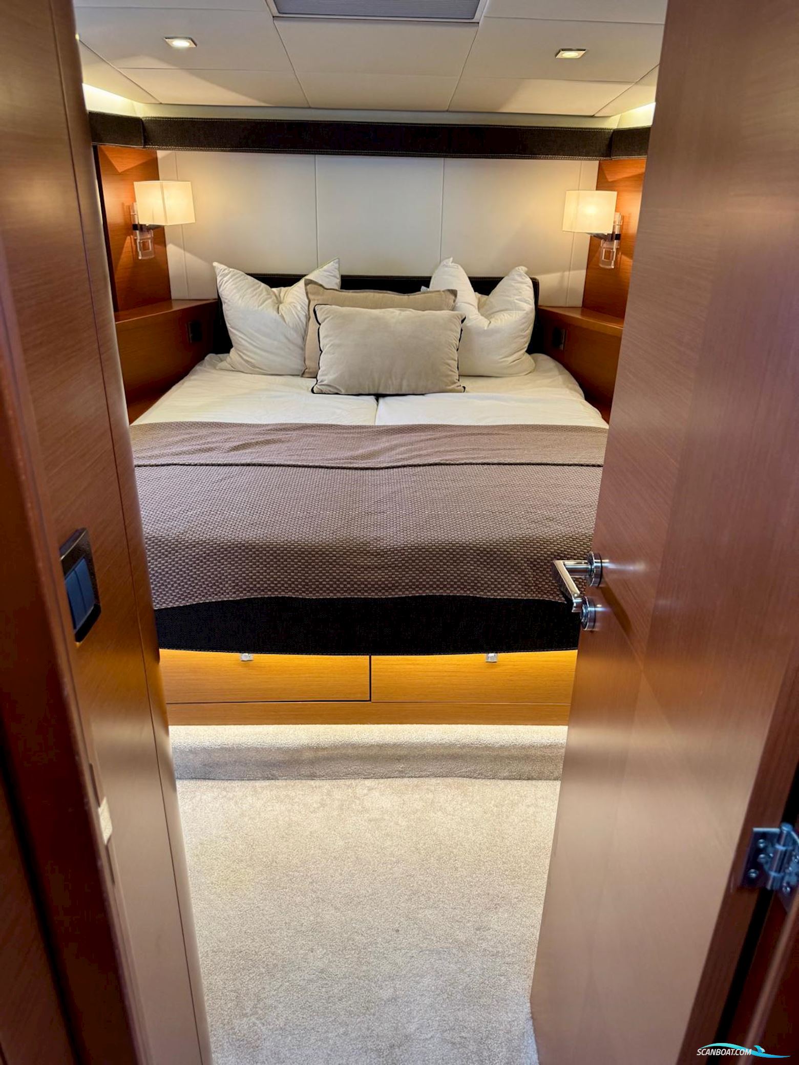 Prestige Yachts 60 Fly