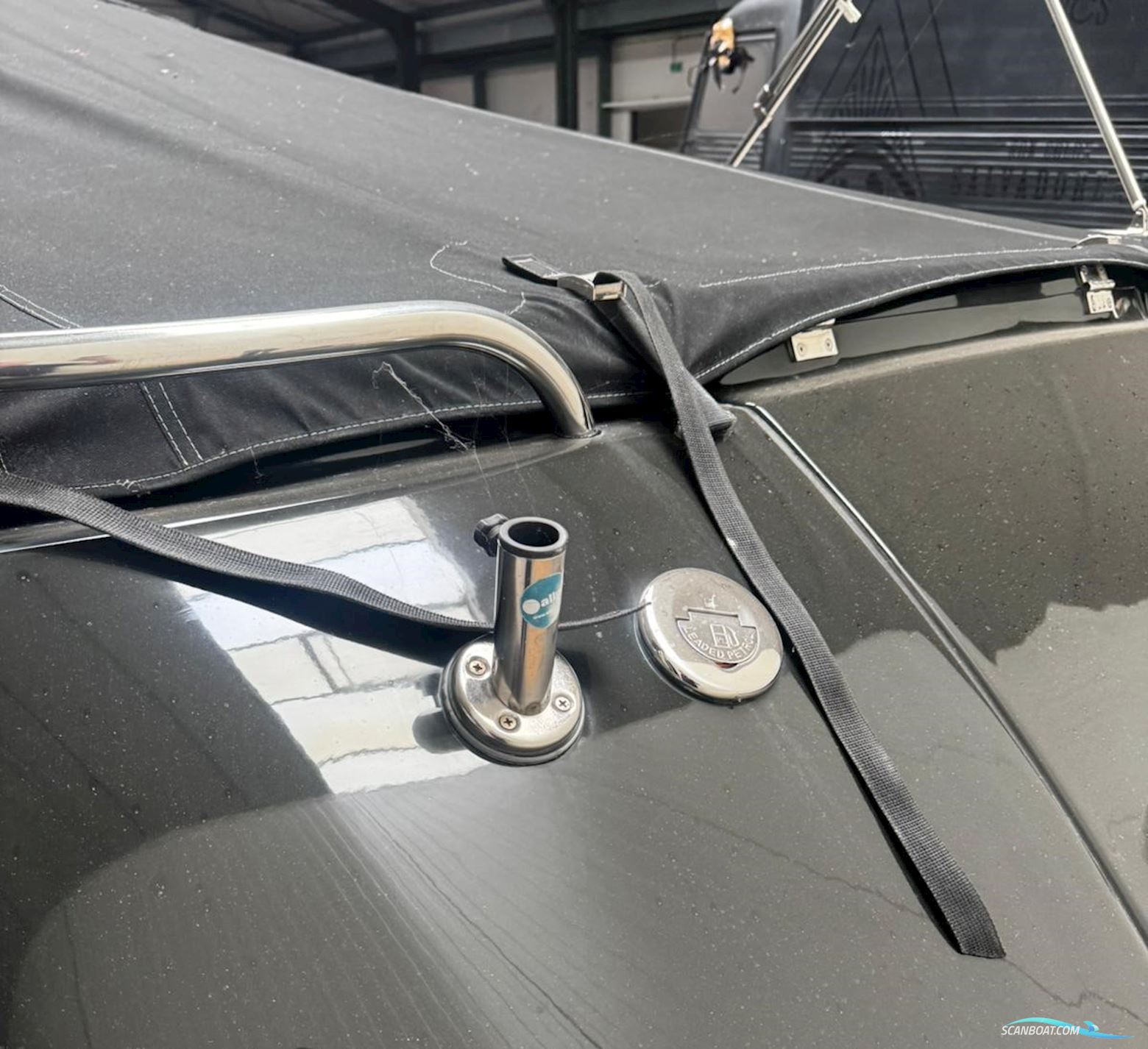 Primeur  710 Tender met Boegschroef