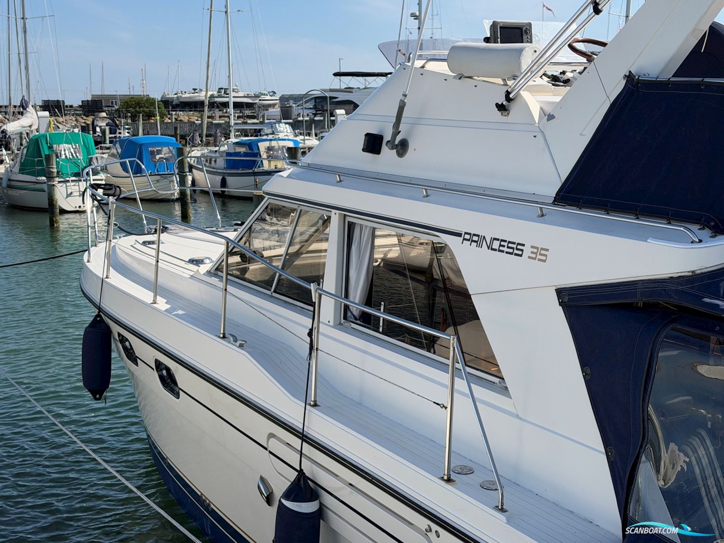 Princess 35