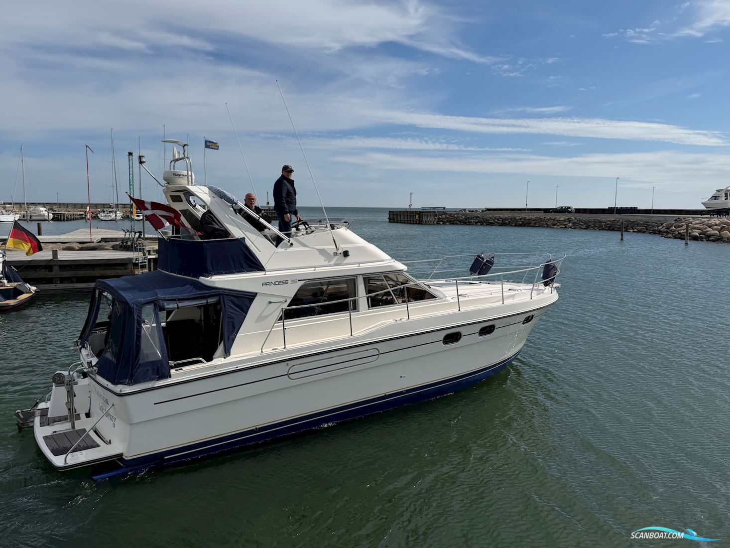 Princess 35