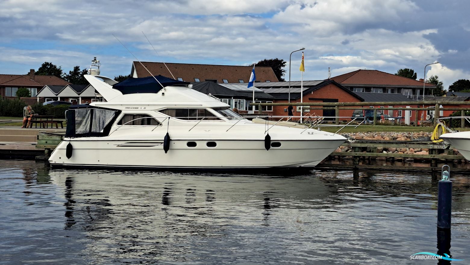 Princess 360 Fly Motorbåt 1995, med Caterpillar motor, Danmark