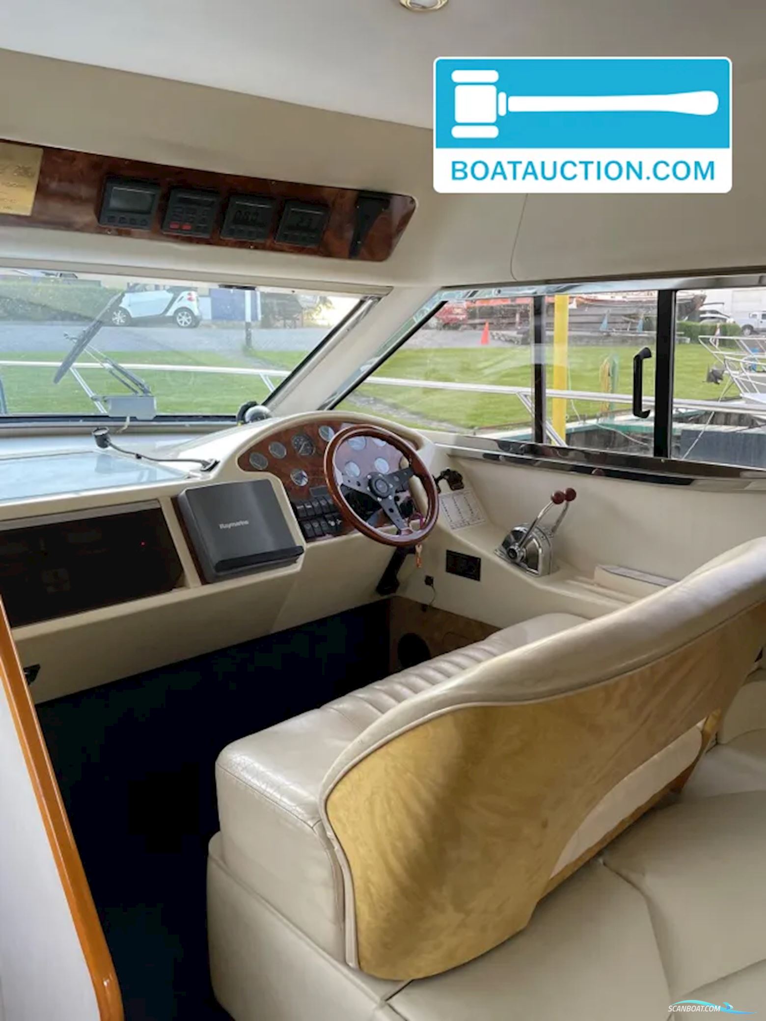 PRINCESS 360 Flybridge