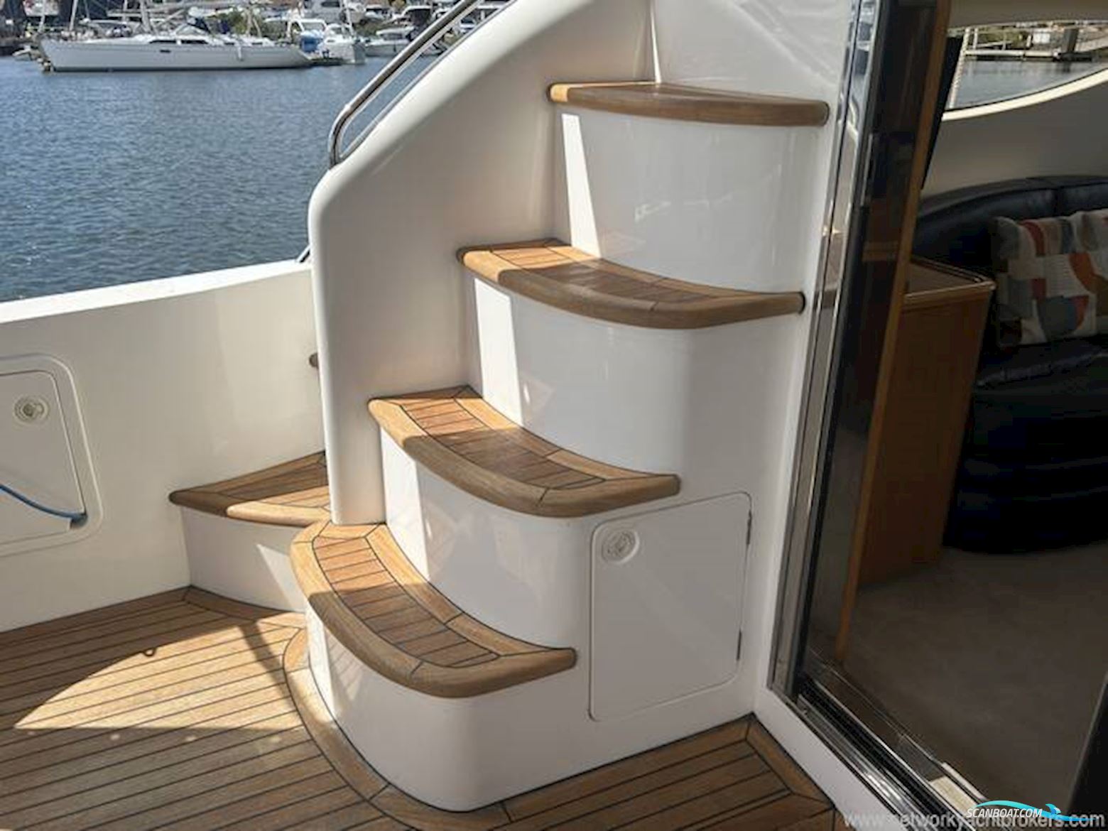 Princess 38