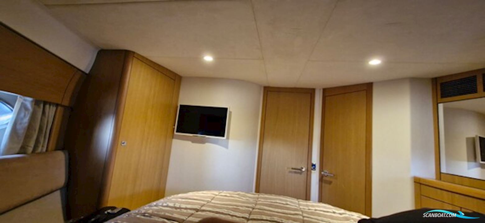 Princess 42 Flybridge Årg 2012. Den Nye Model...Solgt