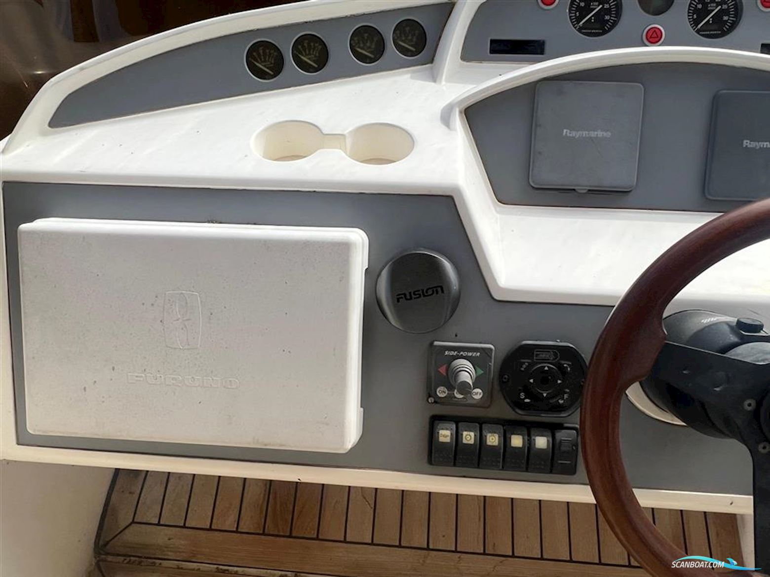 Princess 42 Flybridge