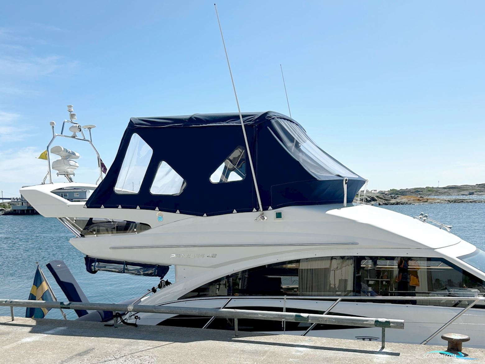 Princess 42 Flybridge