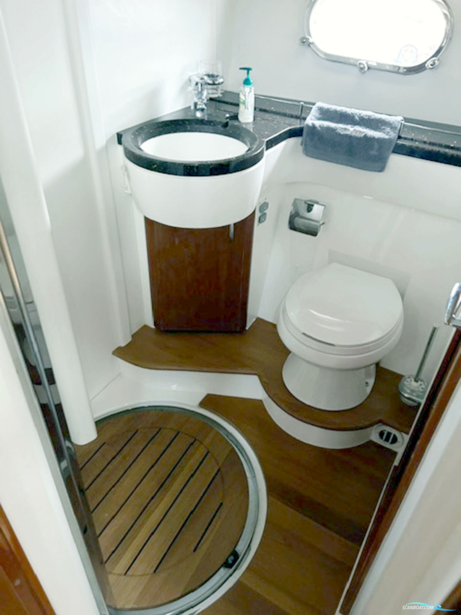 Princess 42 Flybridge