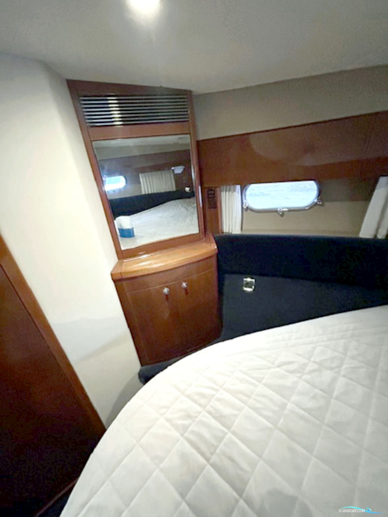 Princess 42 Flybridge