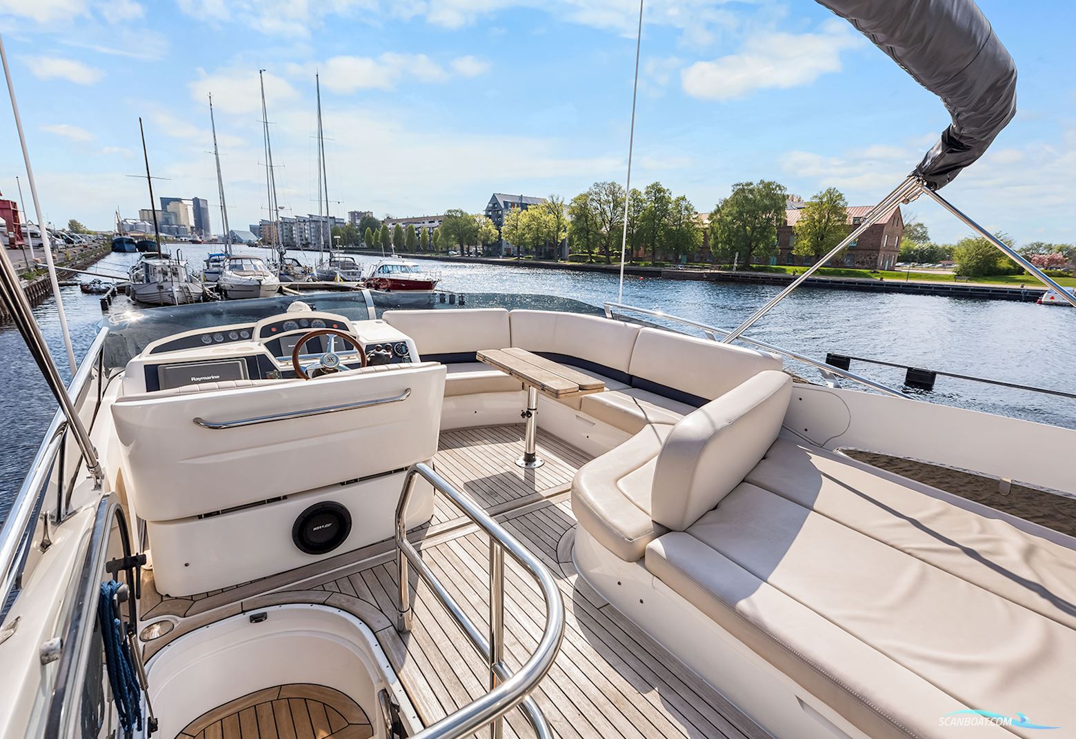 PRINCESS 42 Flybridge