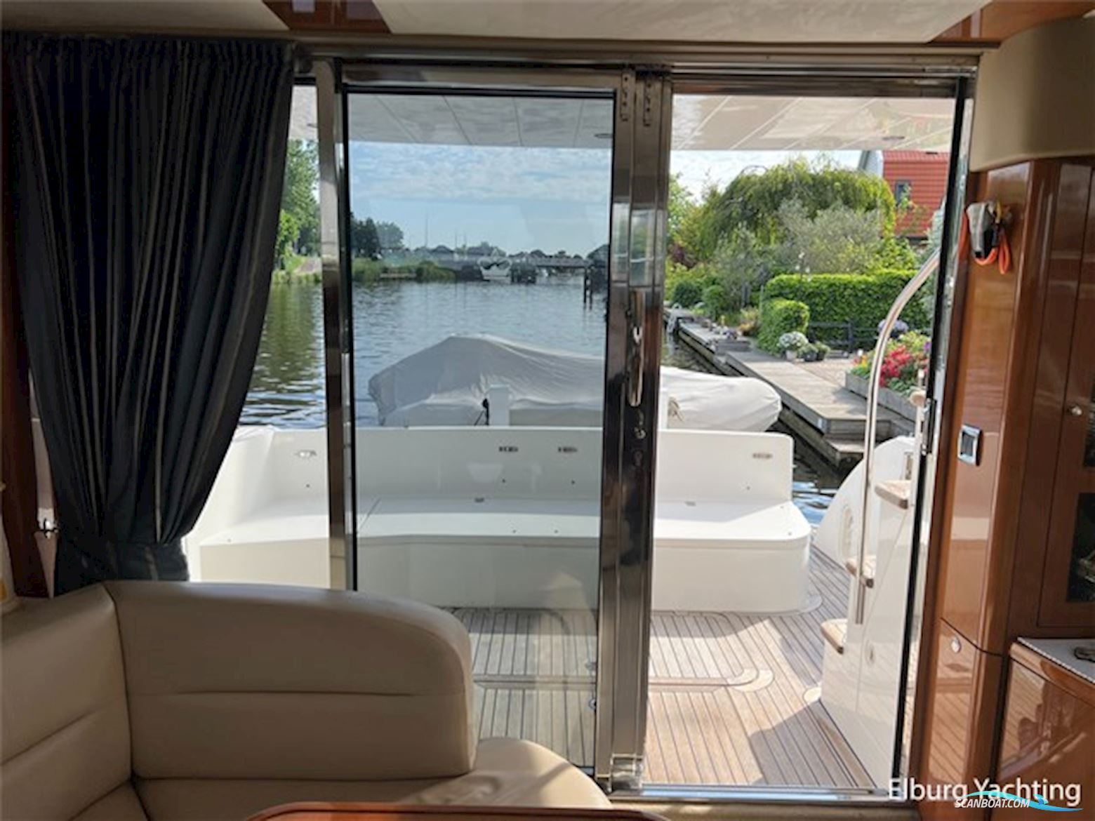 Princess 42