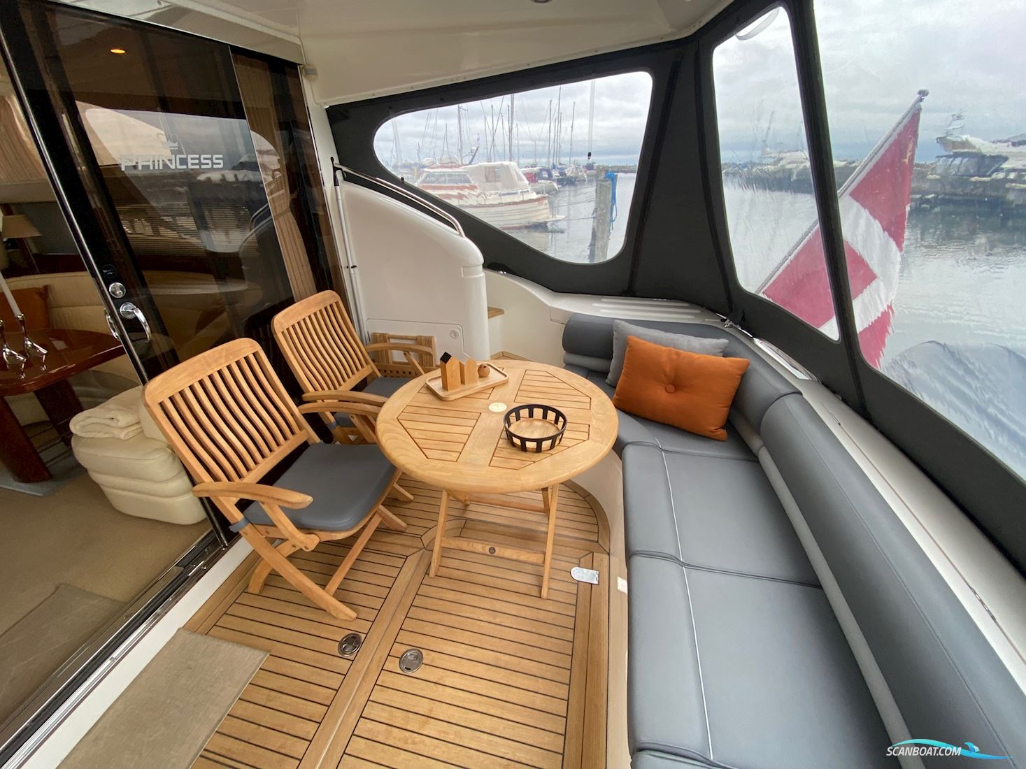 Princess 45 Flybridge - NY Pris