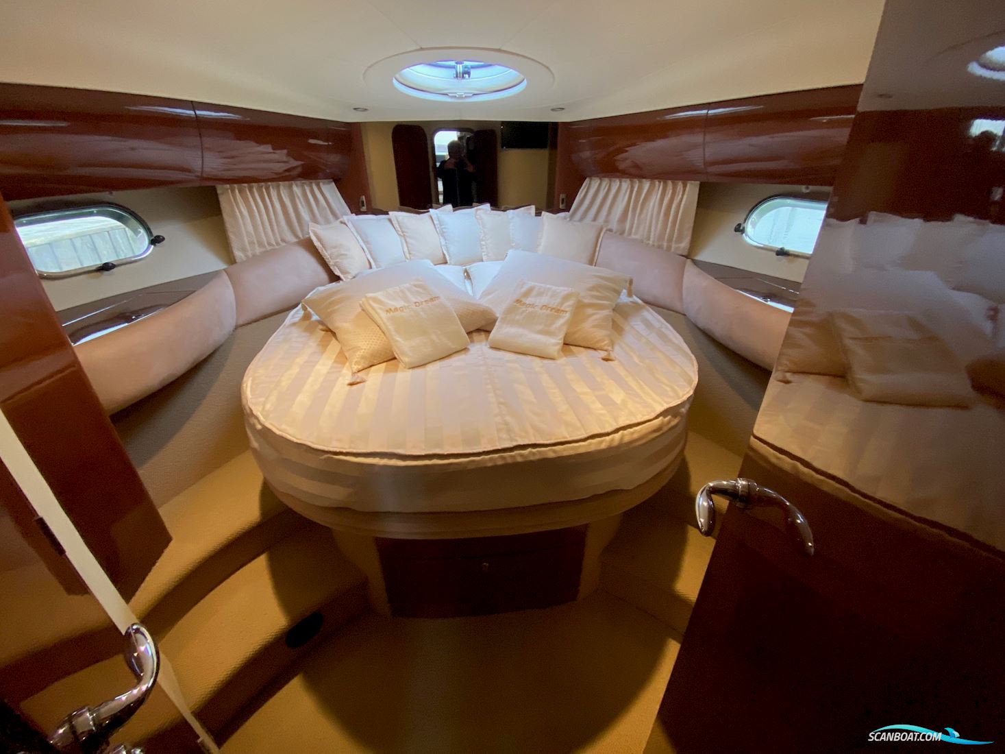 Princess 45 Flybridge - NY Pris