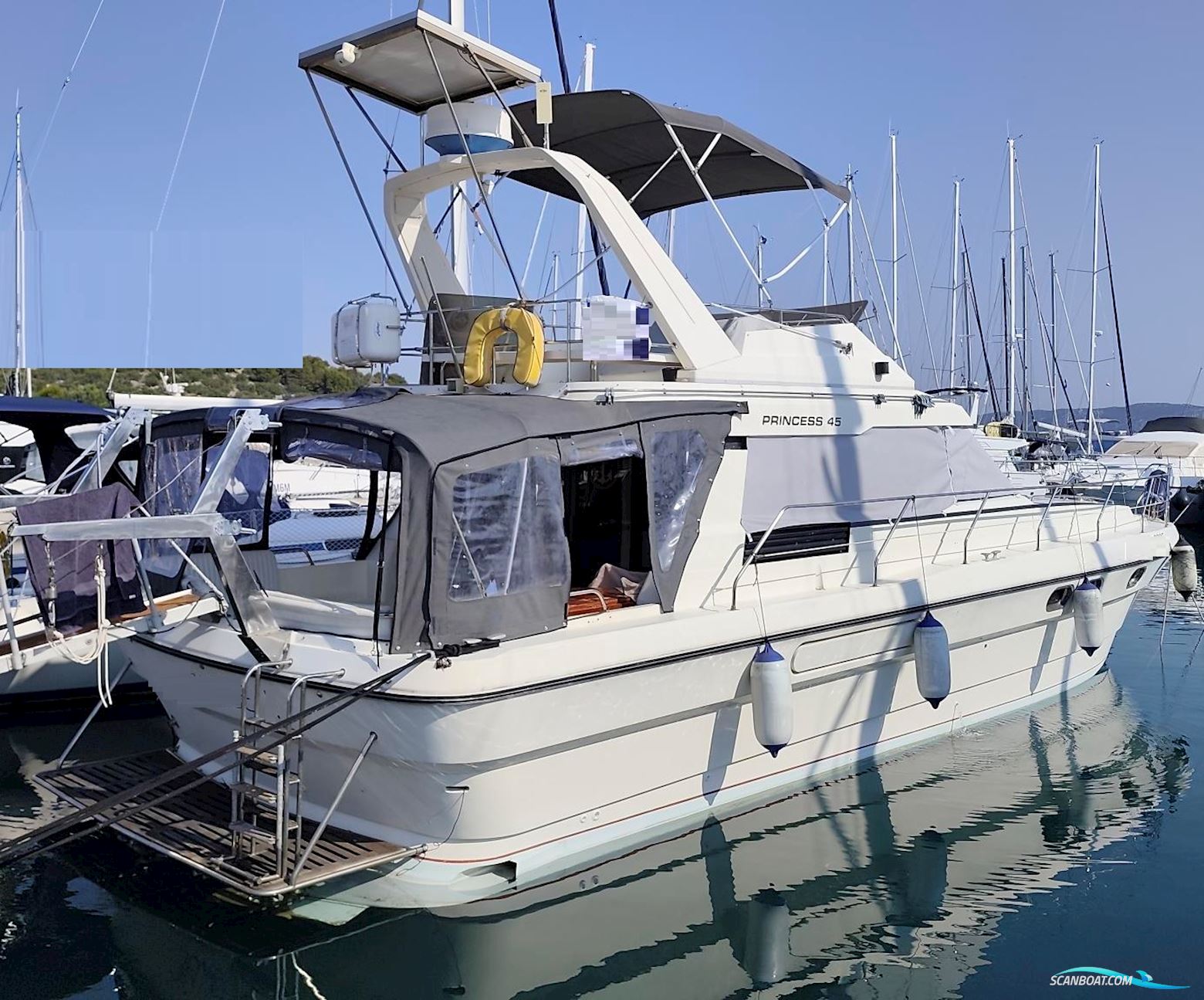 PRINCESS 45 Motorbåt 1988, med Volvo Penta TAMD 71 A motor, Kroatien