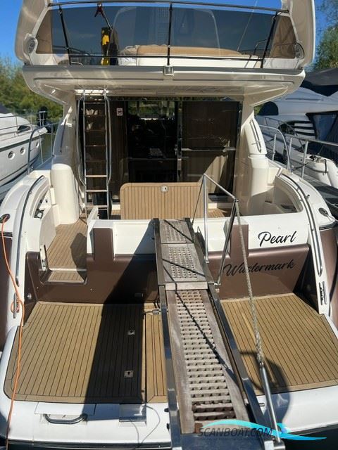 Princess 56 Fly