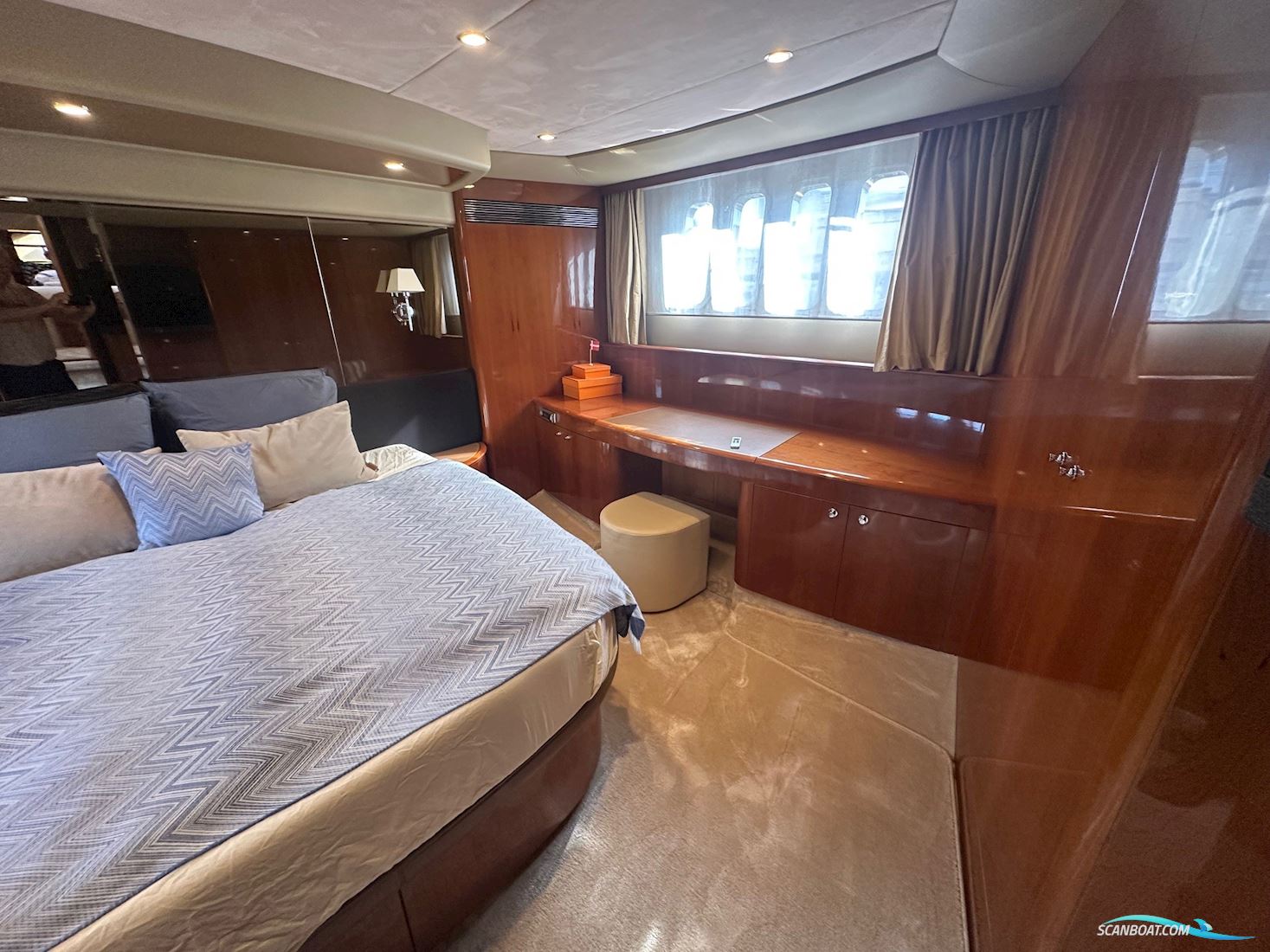 Princess 67 Flybridge