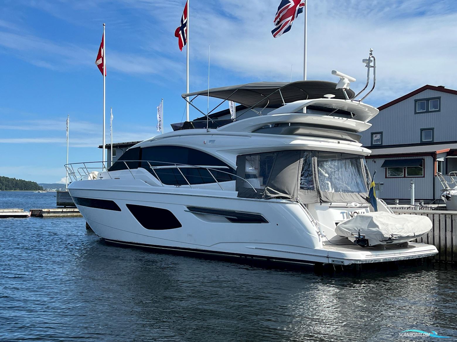 Princess F55 Motorbåt 2020, Sverige