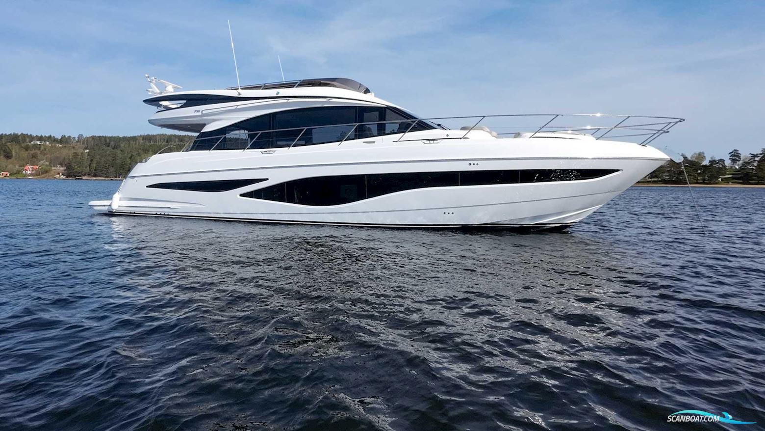 Princess F65 Motorbåt 2024, Sverige