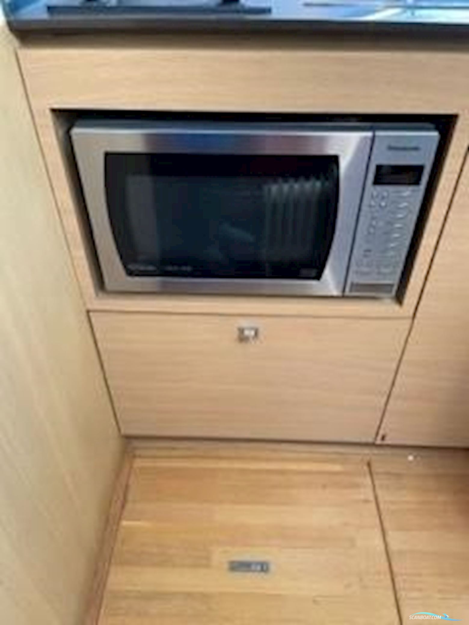 Princess V39 Cruiser