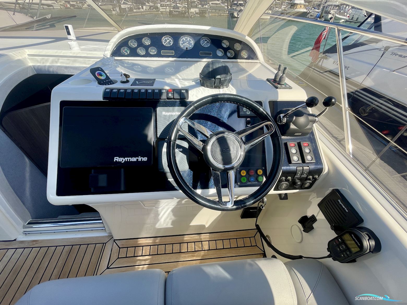 PRINCESS V40