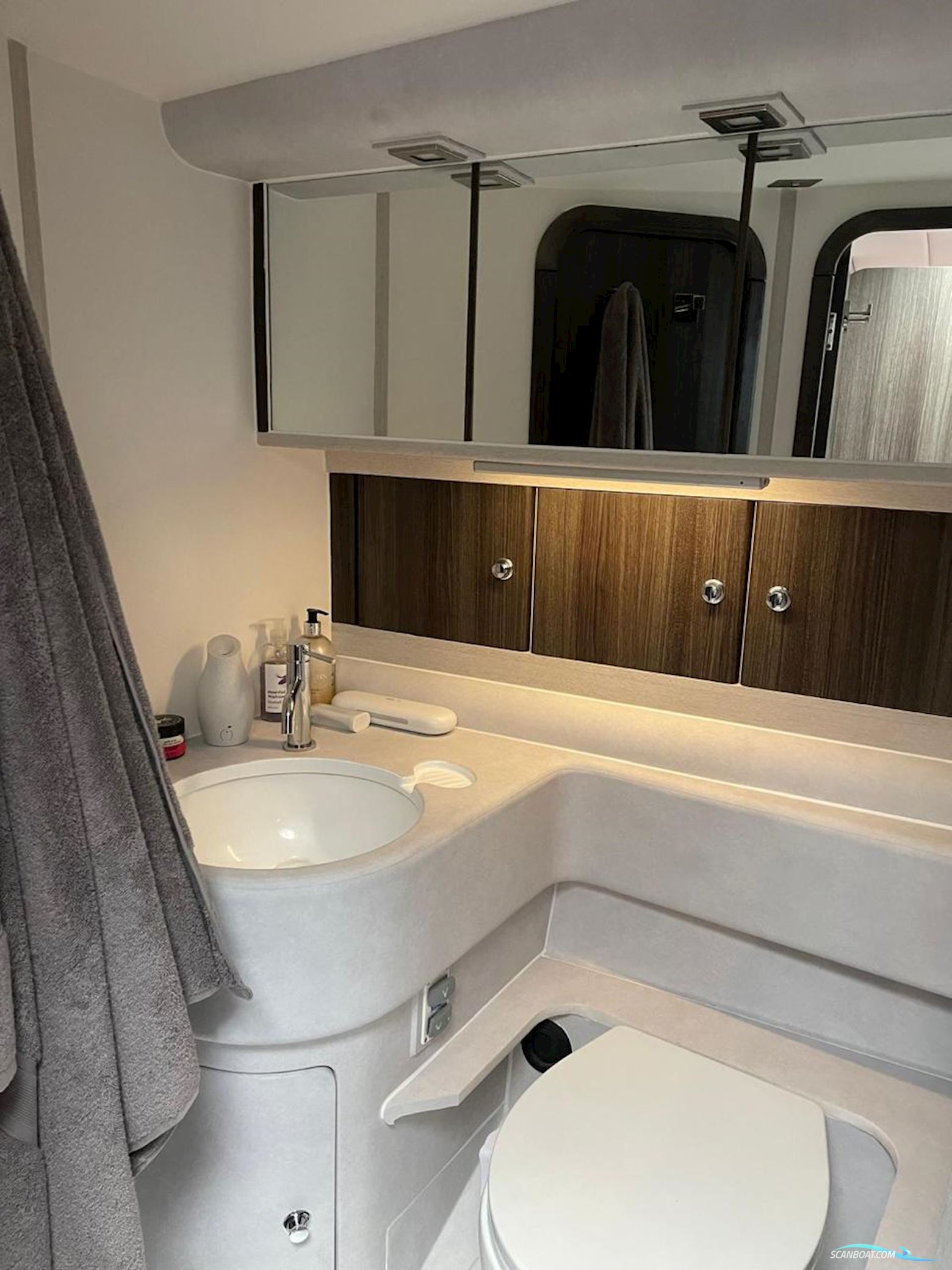 Princess V40