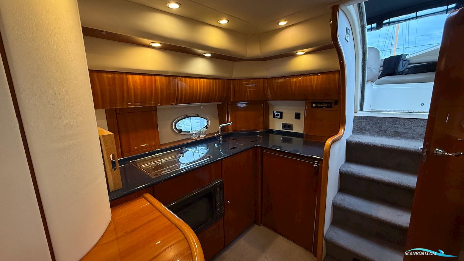 Princess V42 - SOLGT