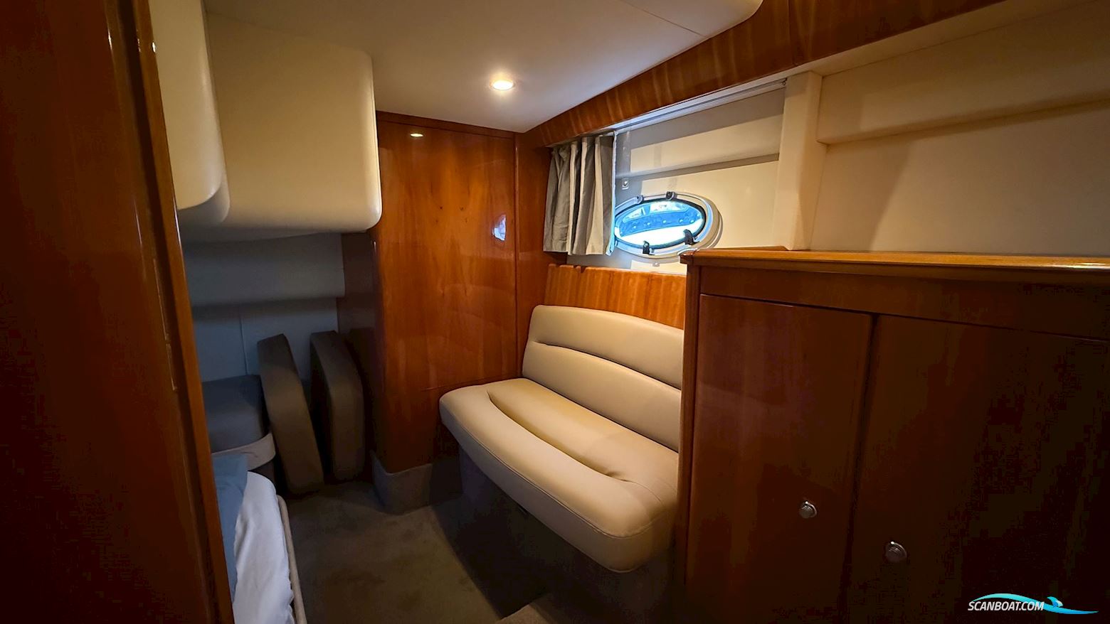 Princess V42 - SOLGT