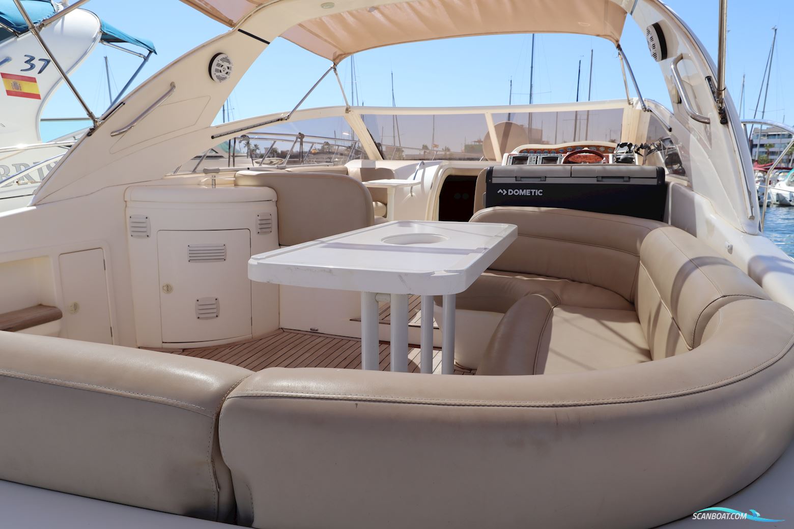 PRINCESS V42