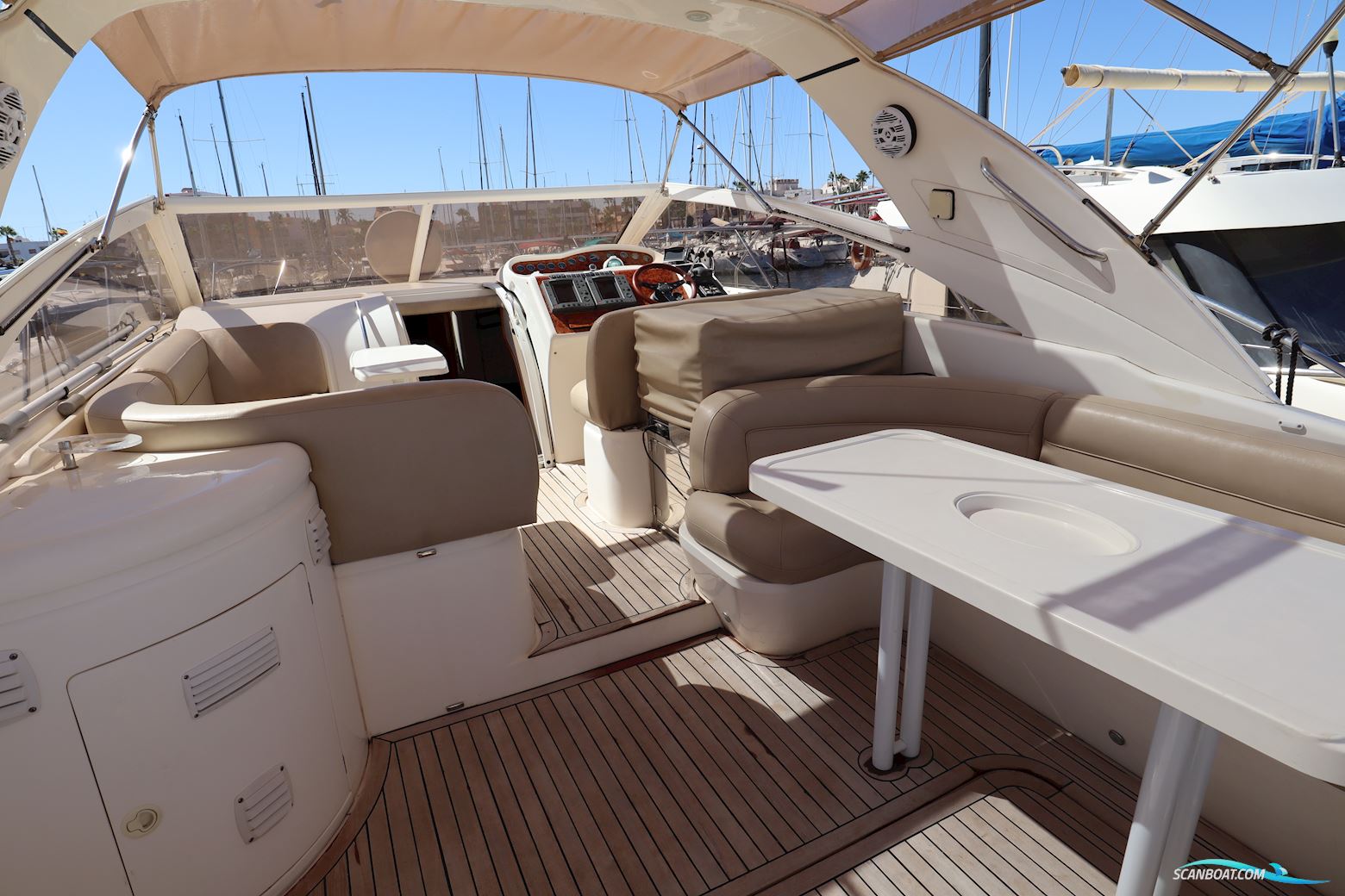PRINCESS V42