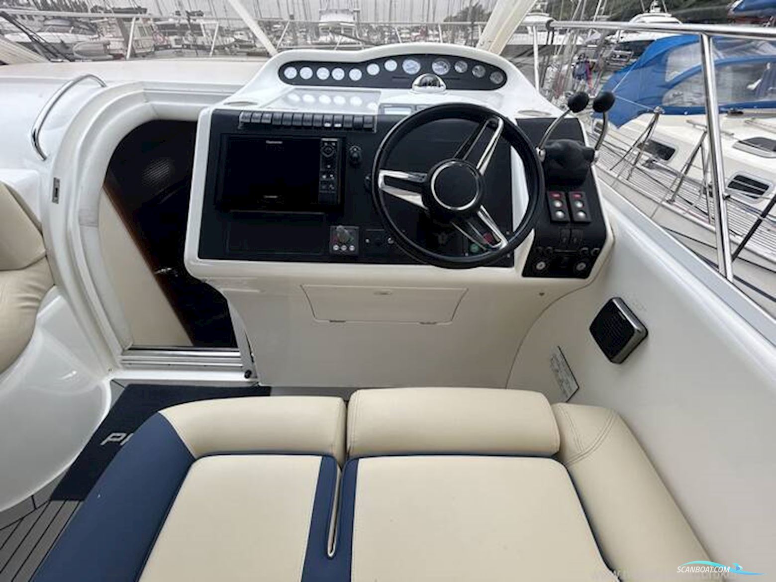 Princess V42