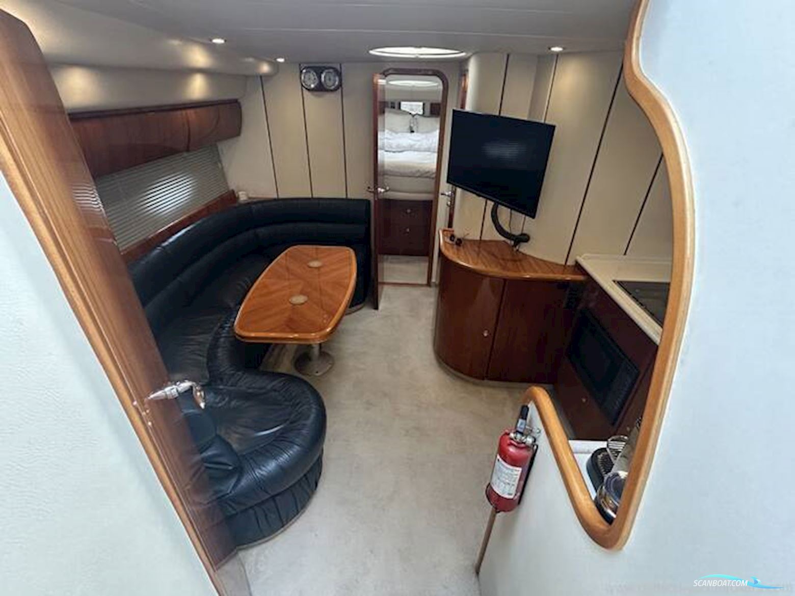 Princess V42