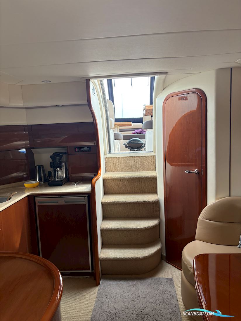 Princess V42
