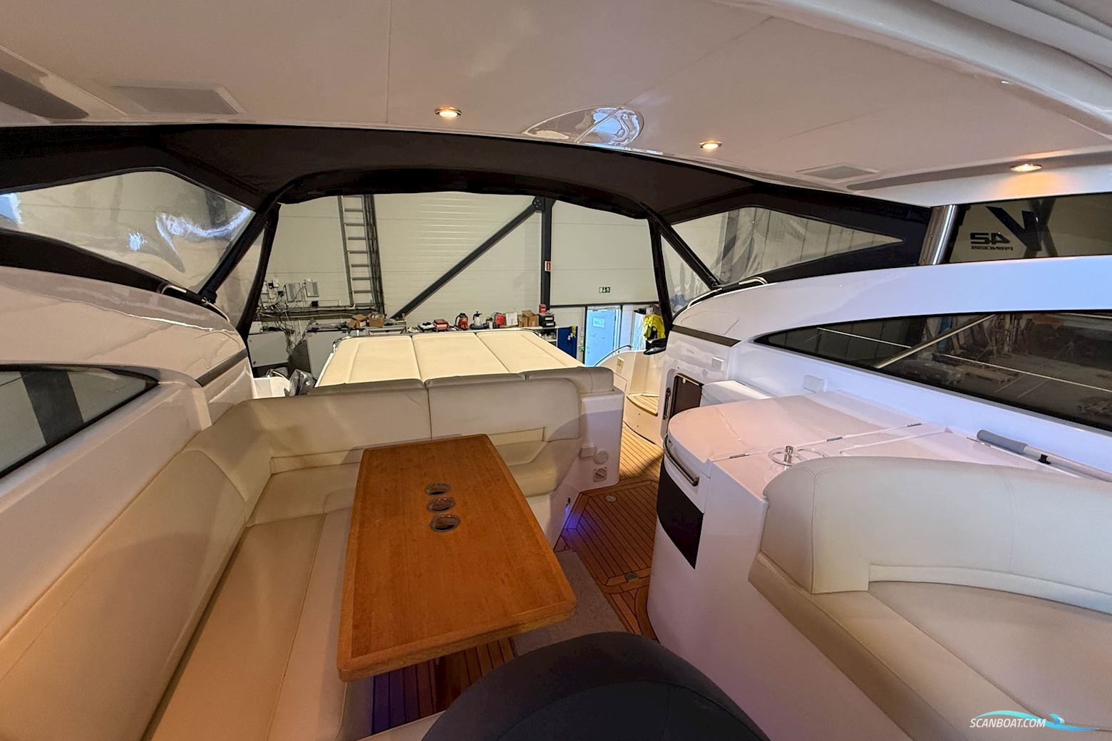 PRINCESS V42