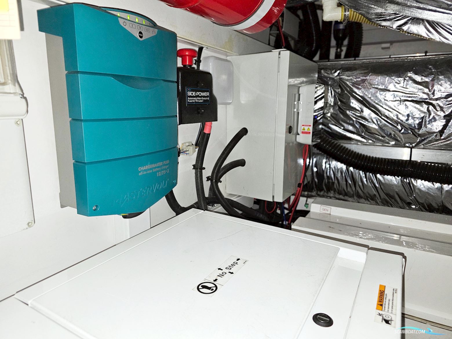Princess V42 Volvo Penta D6-370 Joystick control
