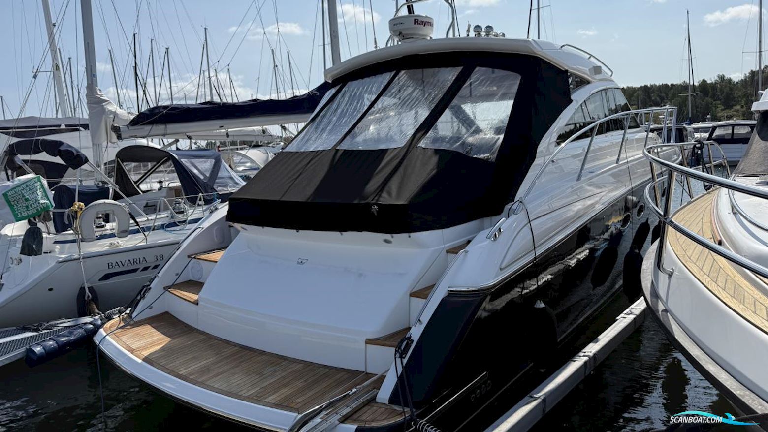 Princess V45 Motorbåt 2010, med 2x Volvo Penta D6 370 Ca, 360h motor, Sverige