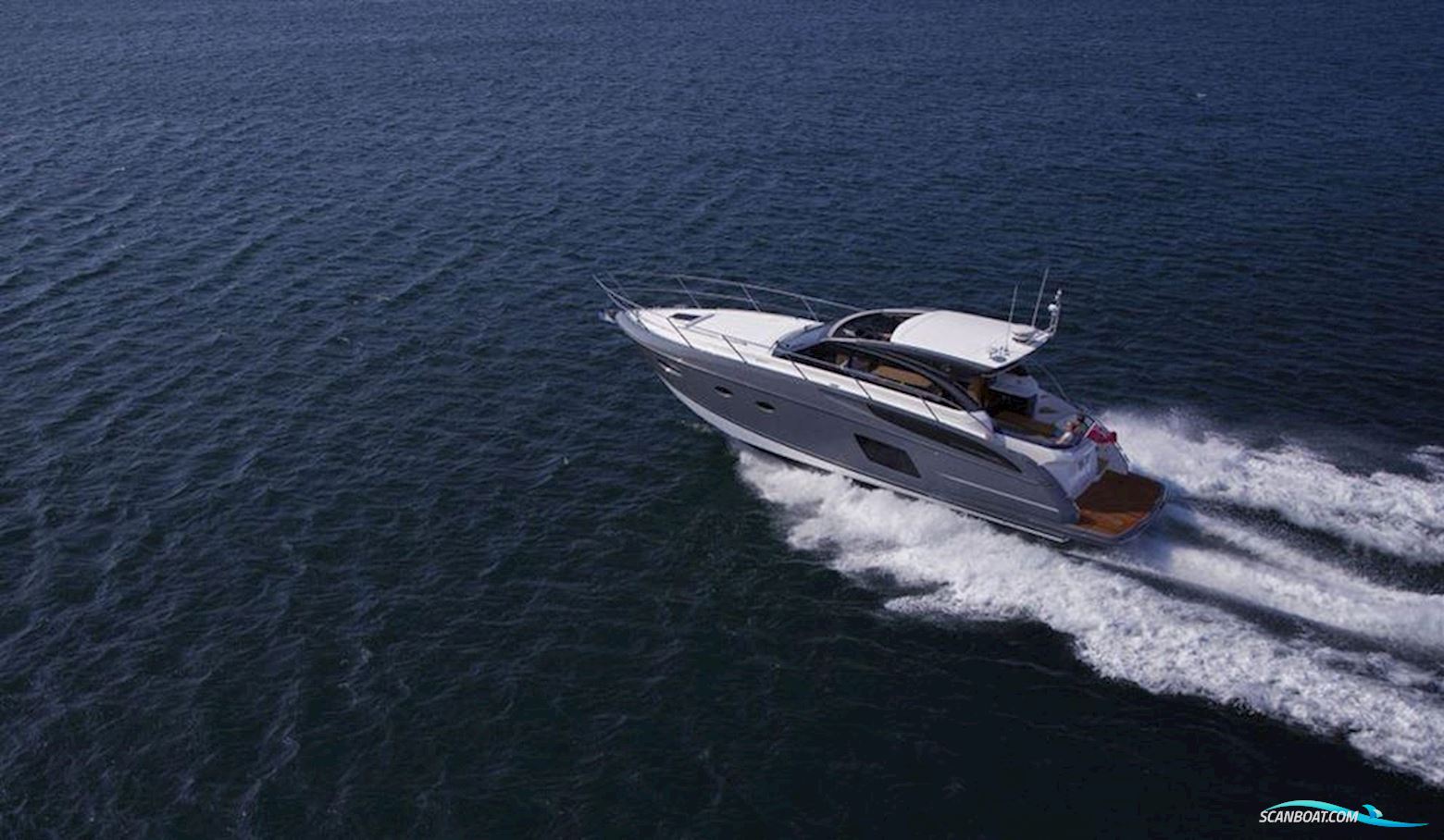 Princess V48 Motorbåt 2014, med 2 x Volvo Ips 600 motor, Tyskland