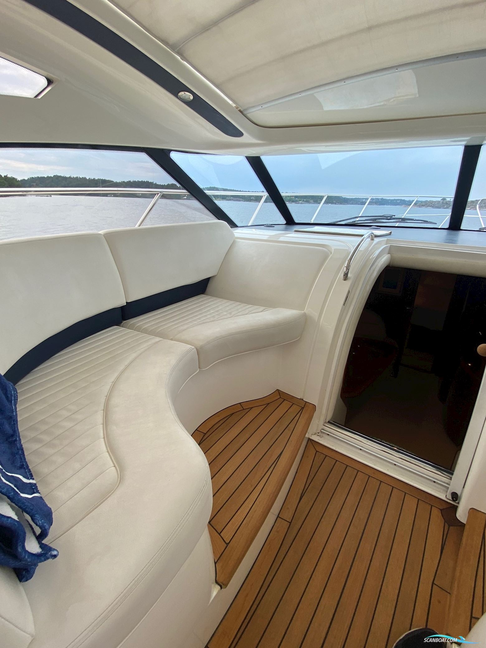 Princess V48