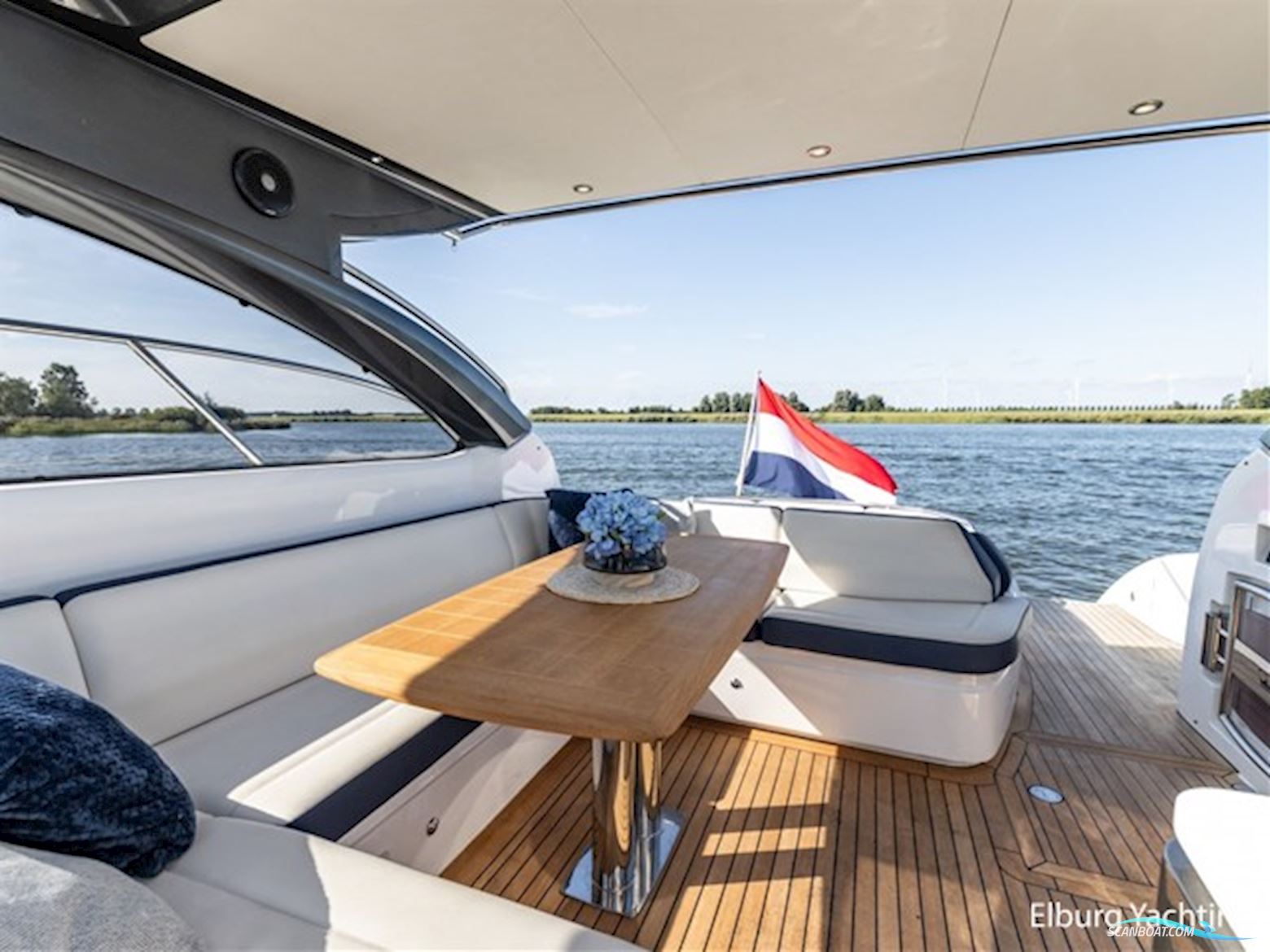 Princess V48