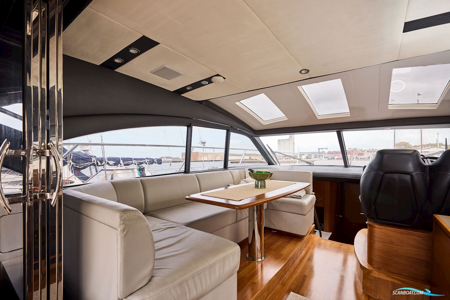 Princess V48