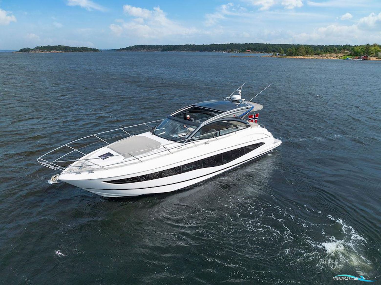 Princess V50 Open