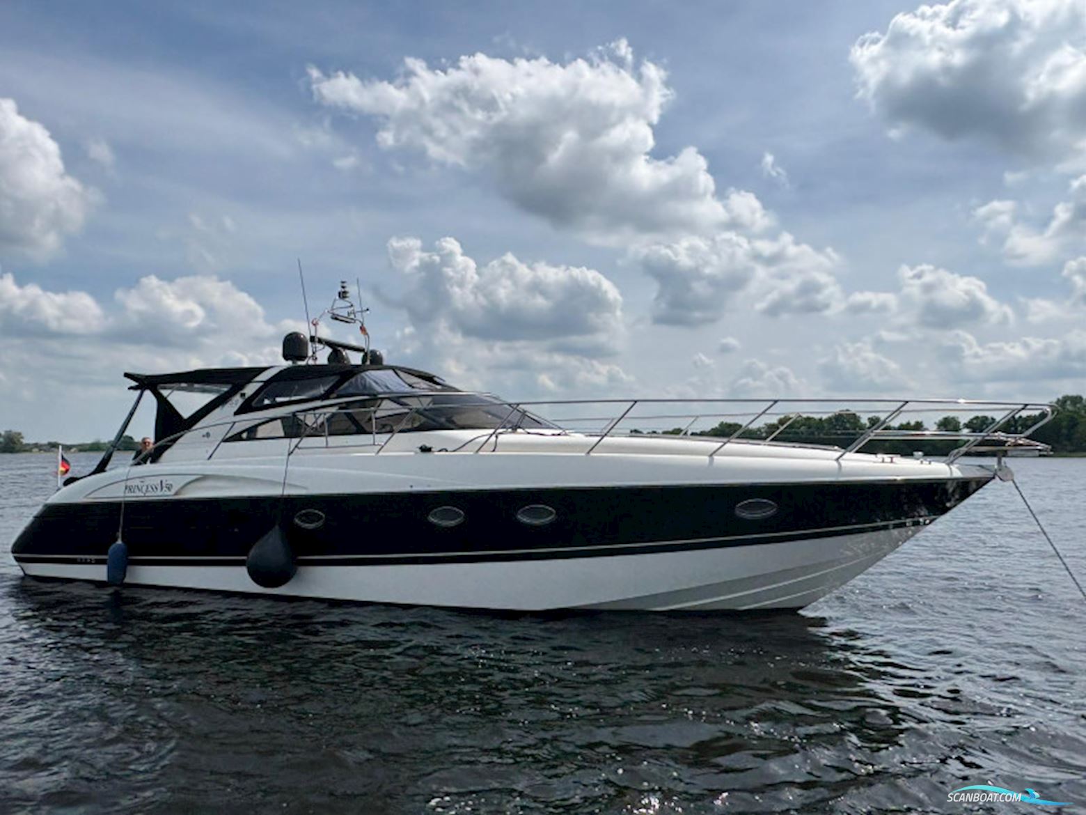 Princess V50 Motorbåt 2002, med Volvo Penta D12 motor, Tyskland