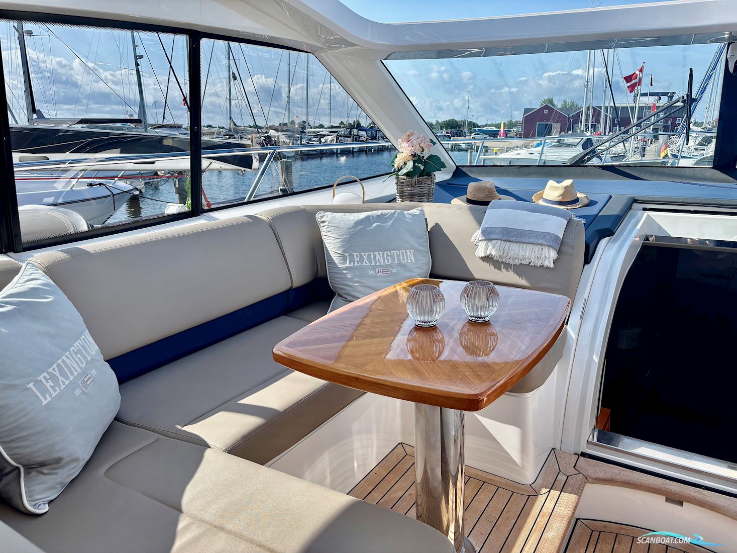 Princess V53. Evt bytte trawler/Flybridge båd