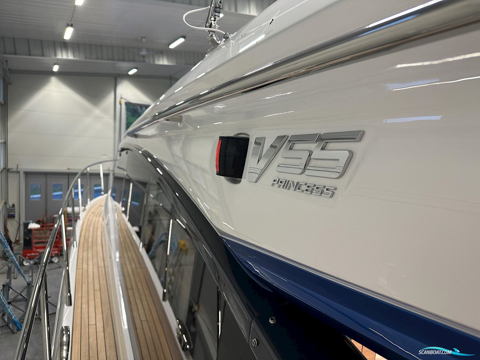 PRINCESS V55