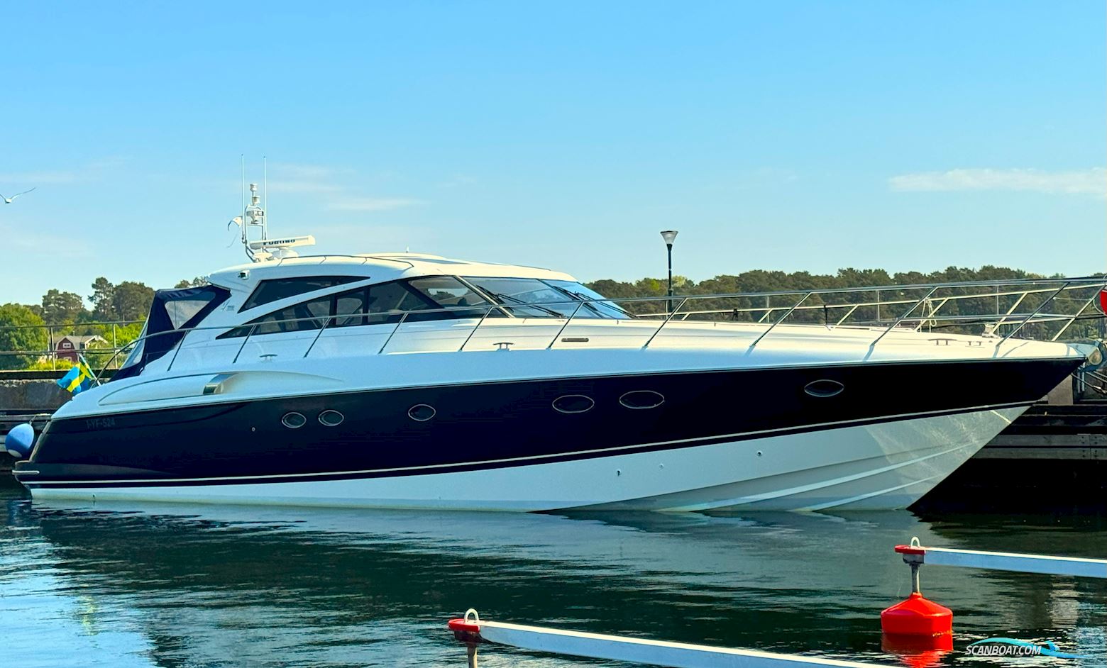 Princess V58 Motorbåt 2007, Sverige