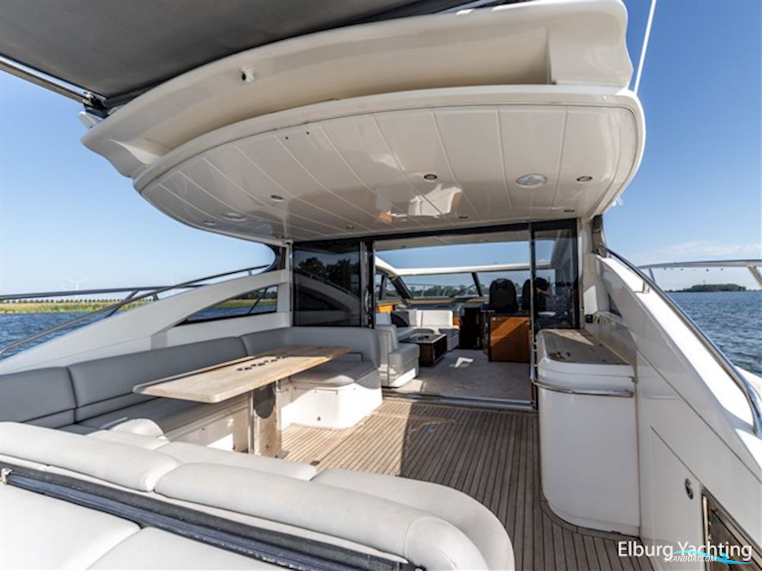 Princess V62 - Seakeeper