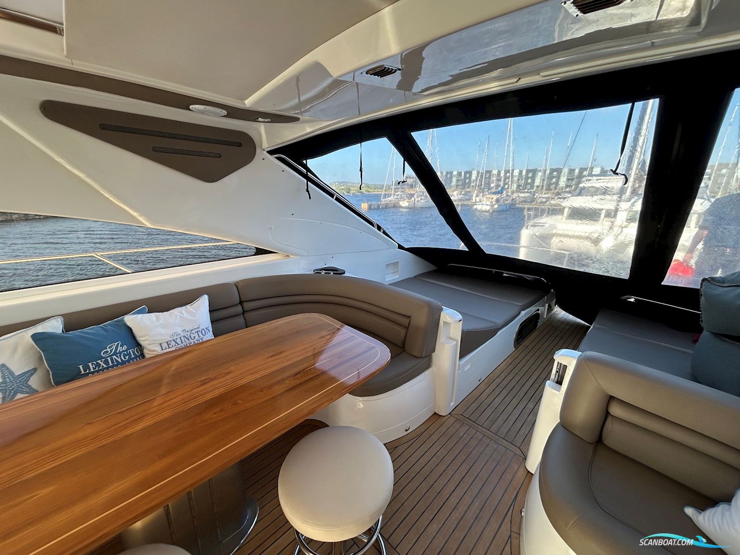 Princess V65
