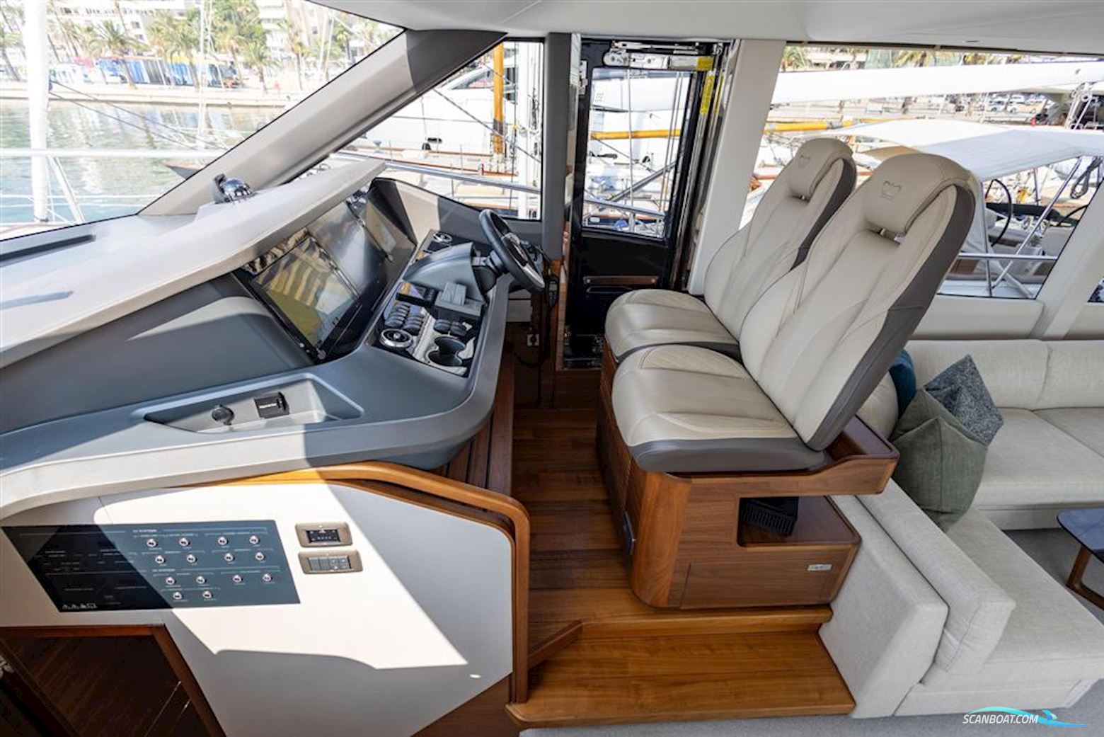 Princess Y72 Motor Yacht