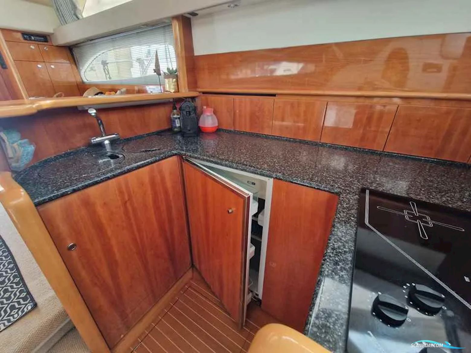 Princess Yachts 45 FLYBRIDGE